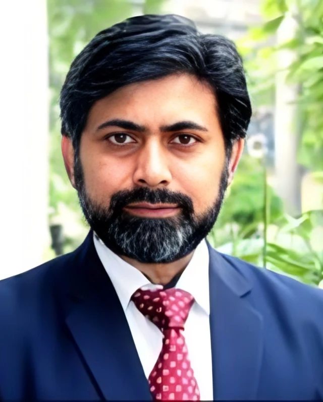 Portrait of Prof. Dr. Abrar Ashraf Ali